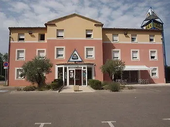 Hotel Akena Chateaurenard - Parc Des Expositions Avignon 2*,