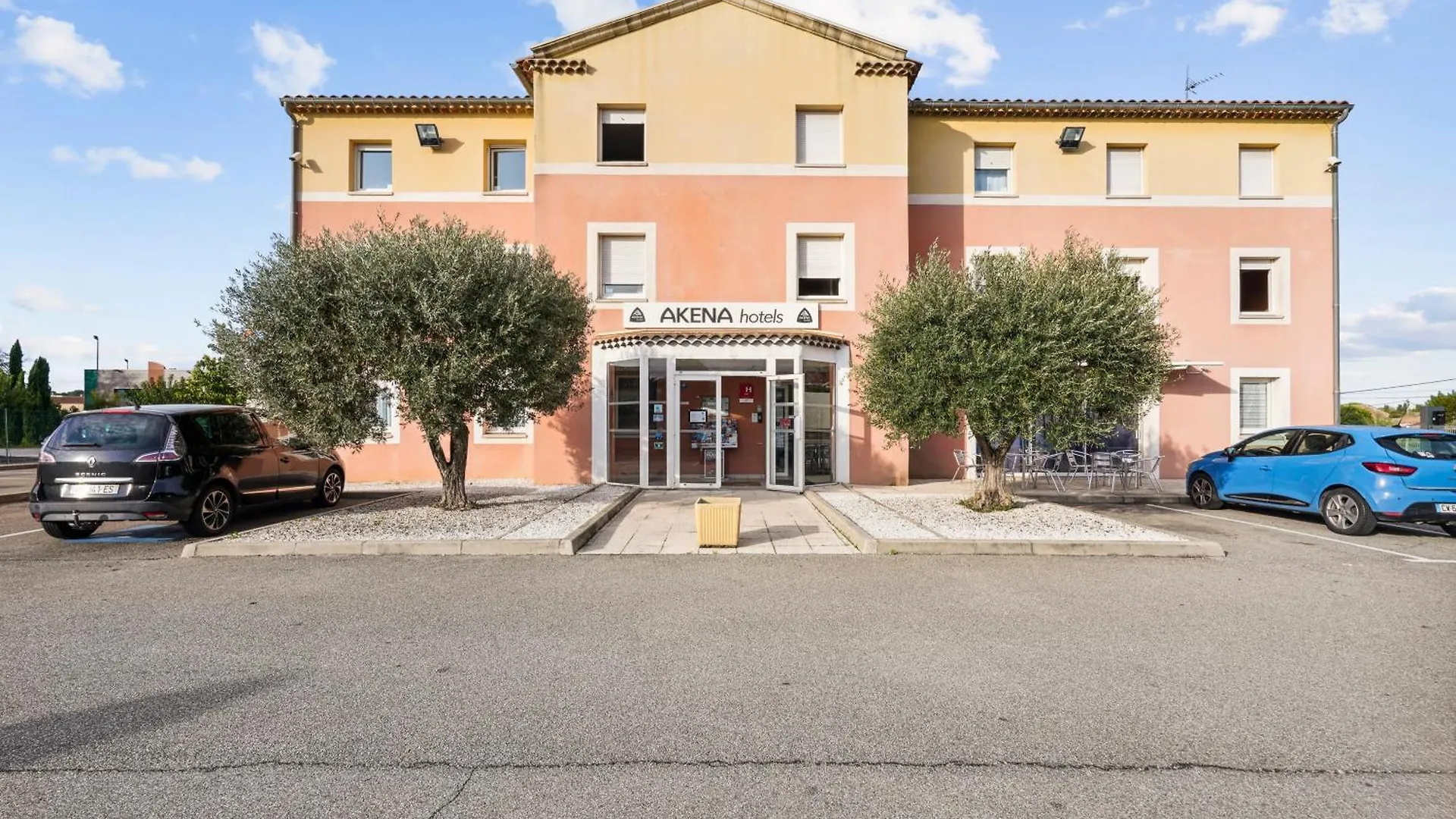 Hotel Akena Chateaurenard - Parc Des Expositions Avignon