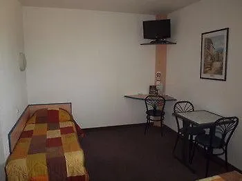 **  Hotel Akena Chateaurenard - Parc Des Expositions Avignon Francja