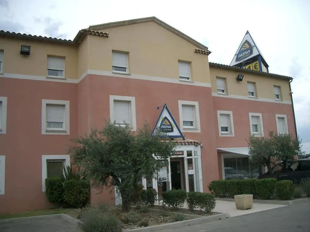 Hotel Akena Chateaurenard - Parc Des Expositions Avignon 2*,  Francja