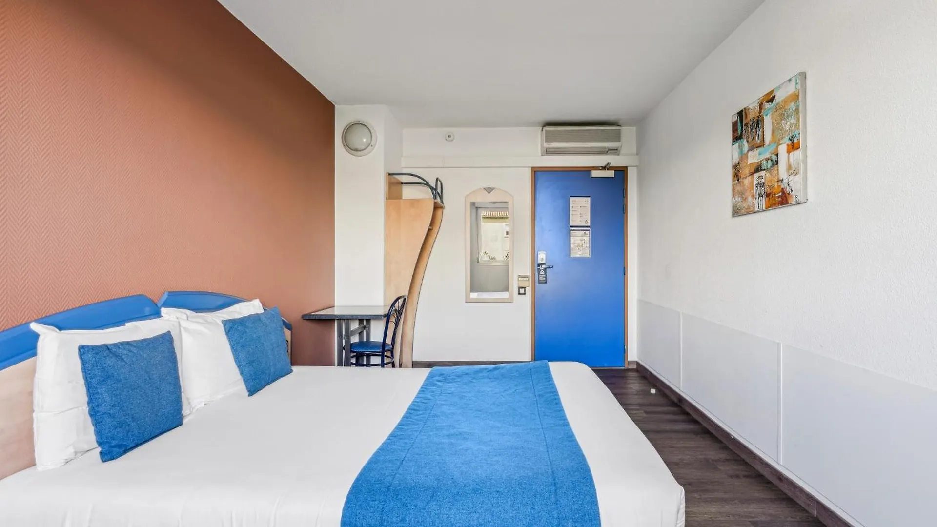 Hotel Akena Chateaurenard - Parc Des Expositions Avignon
