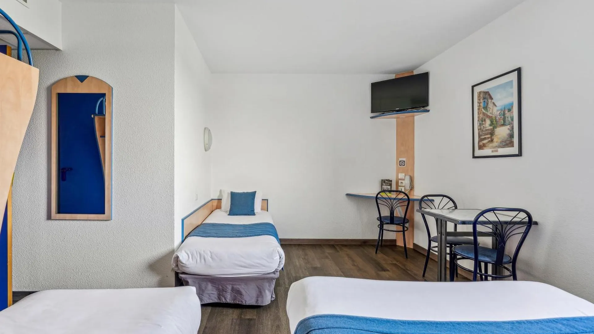 Hotel Akena Chateaurenard - Parc Des Expositions Avignon